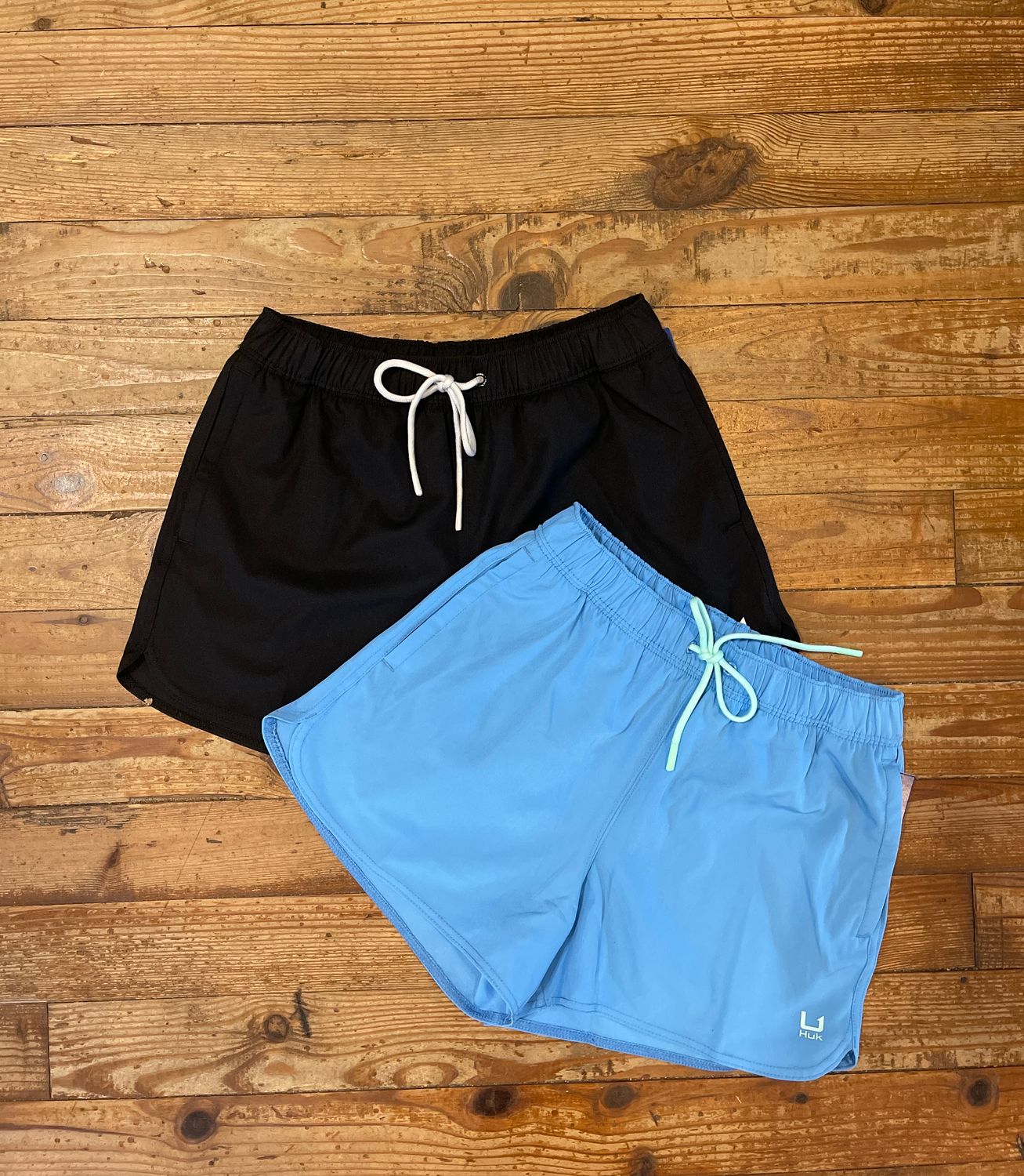 W'S HUK Pursuit Solid Volley Short