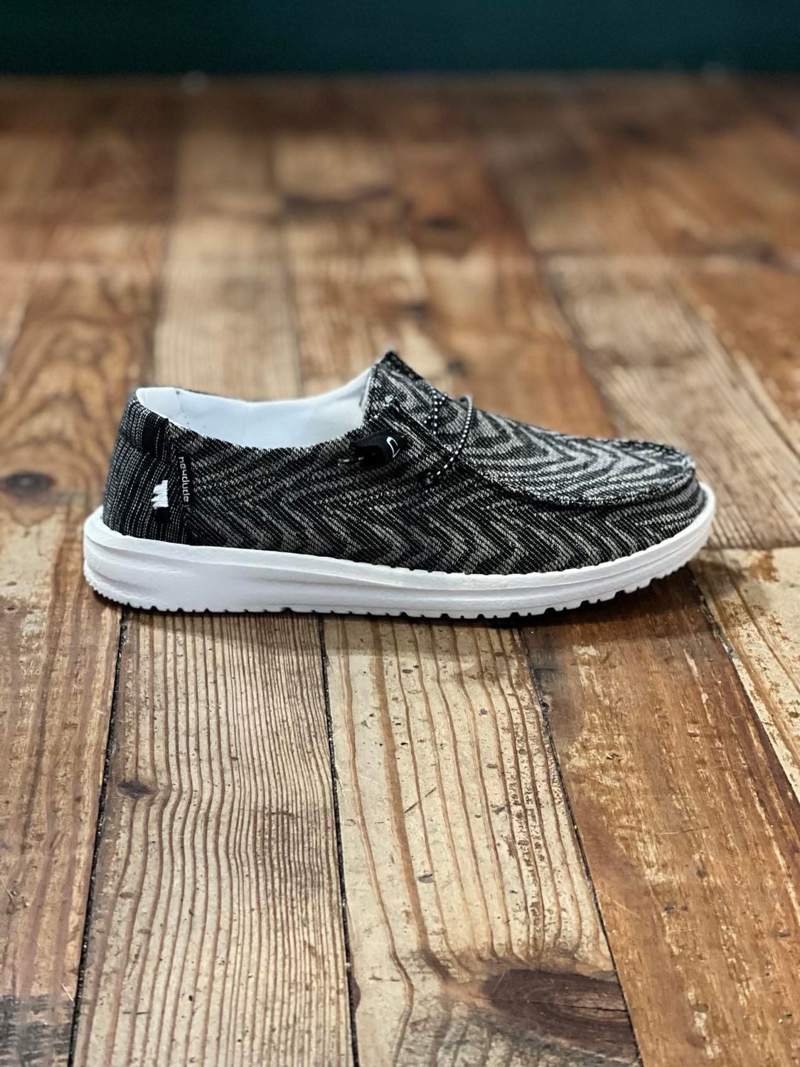 Wendy Woven Zebra Black Stripe