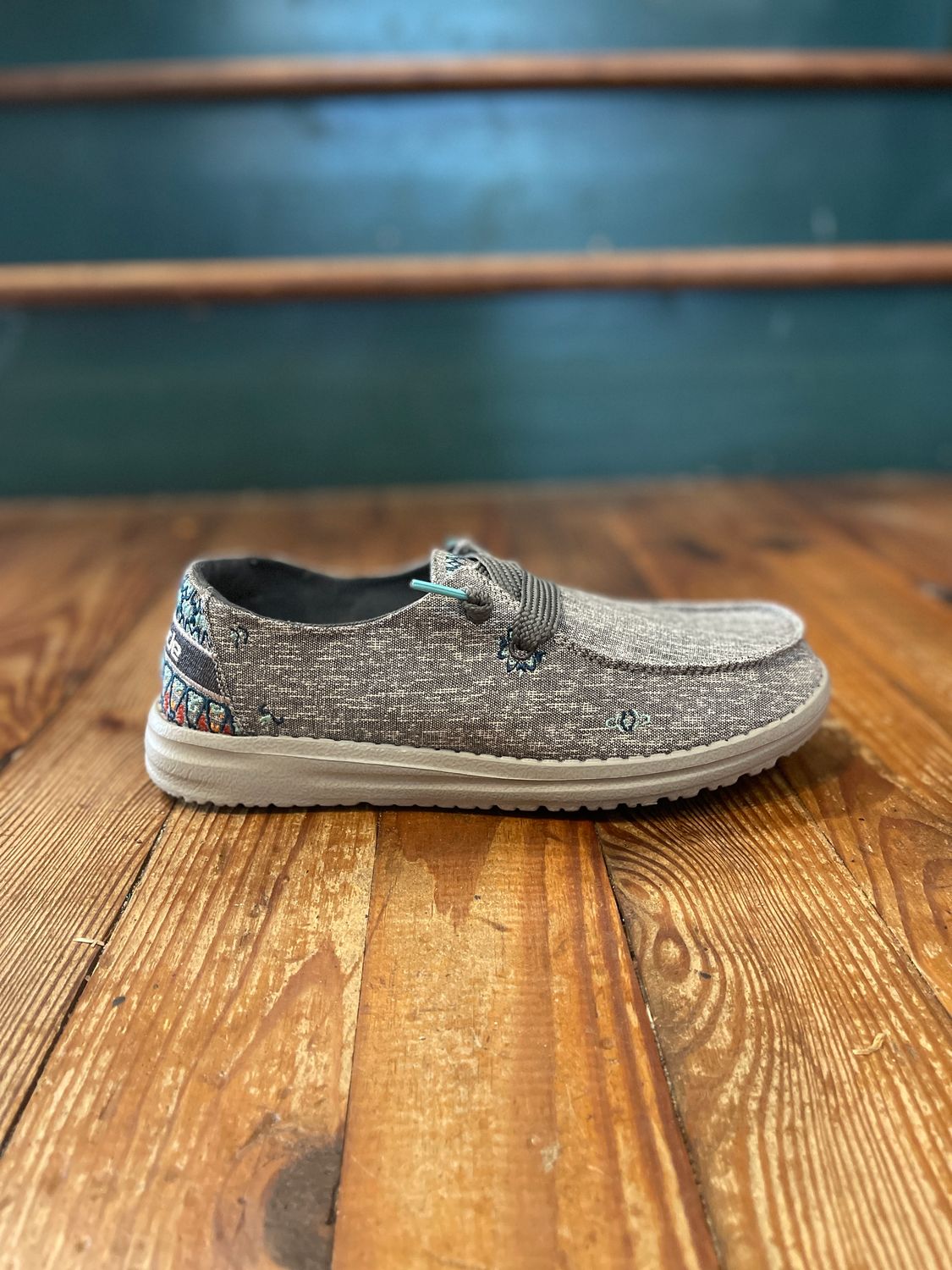 Wendy Flora Tulip Grey