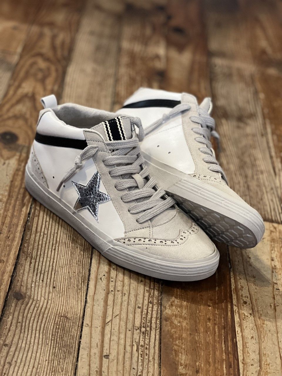 Shu Shop Paulina White