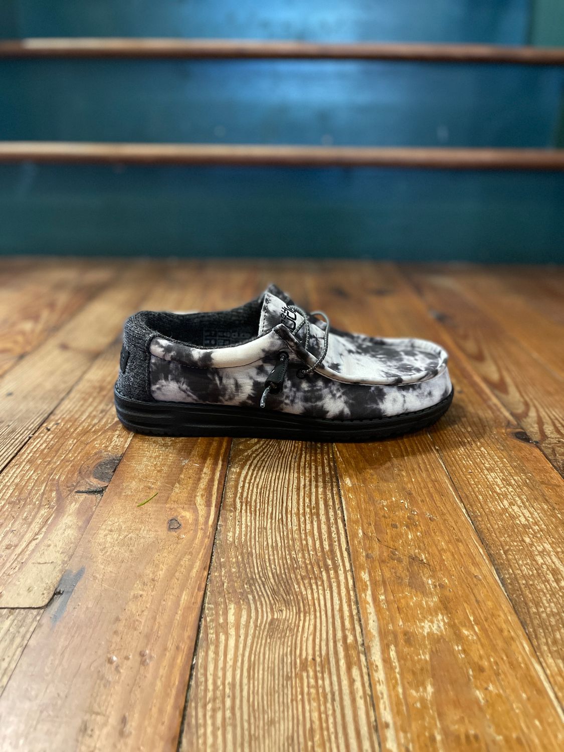 Wally Thunderstruck Tie Dye