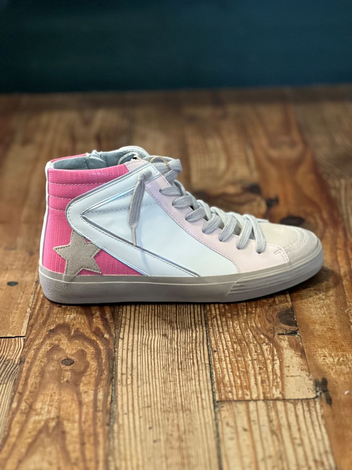 Shu Shop Roxanne Pink Lizard