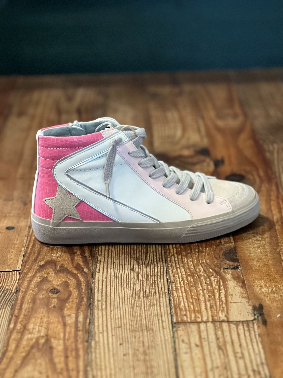 Shu Shop Roxanne Pink Lizard