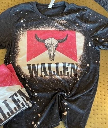 Wallen Bull Horn Bleached Charcoal Tee