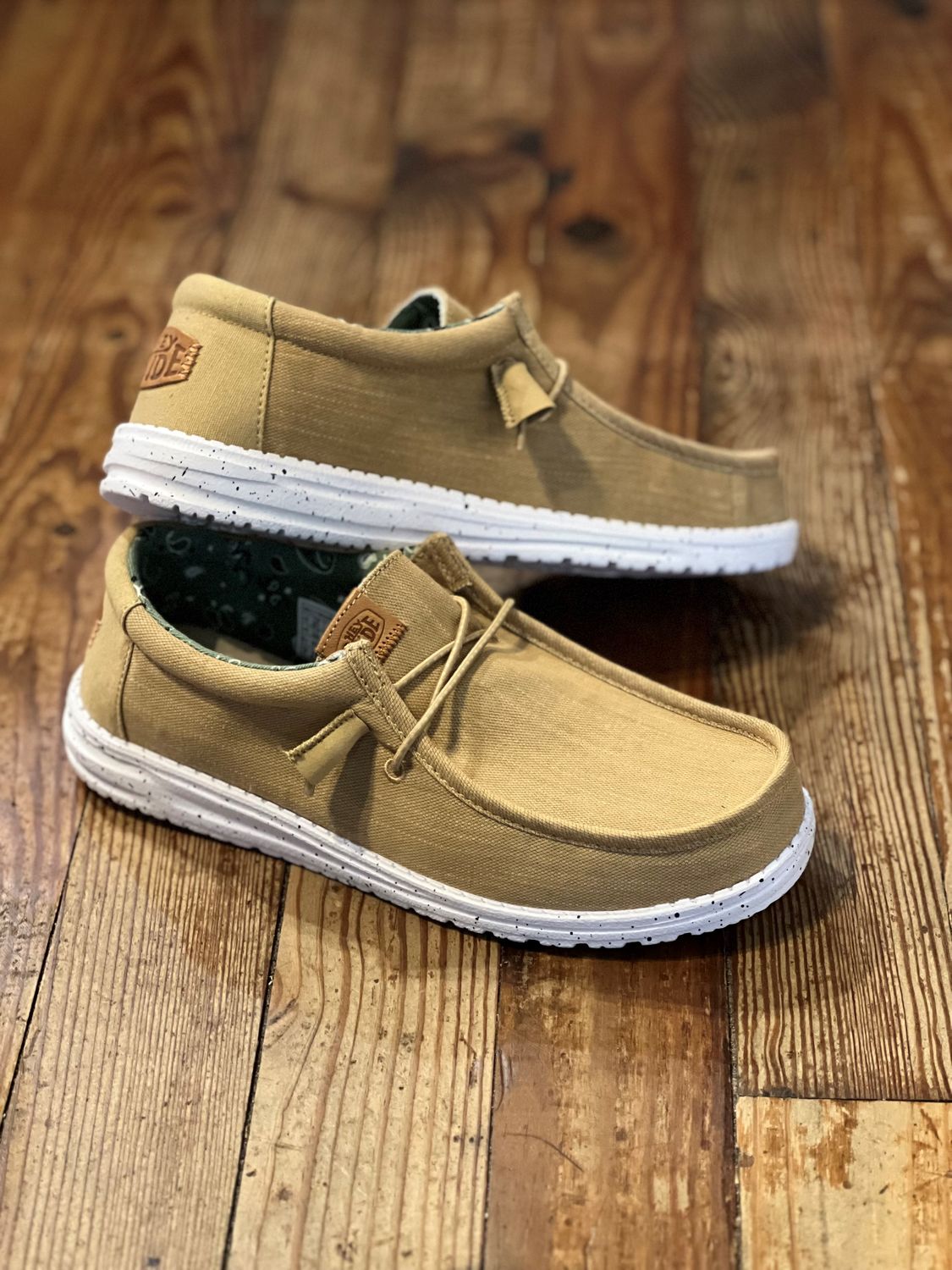 Wally Washed Canvas Walnut