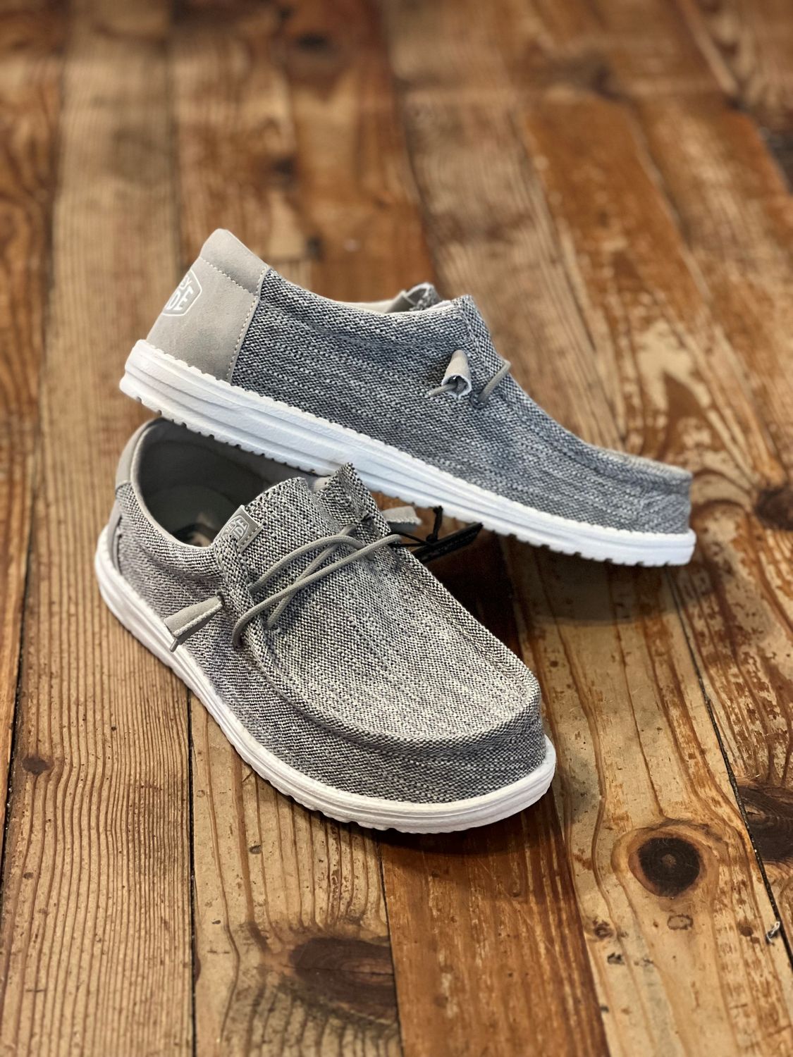 Wally Ascend Woven Carbon