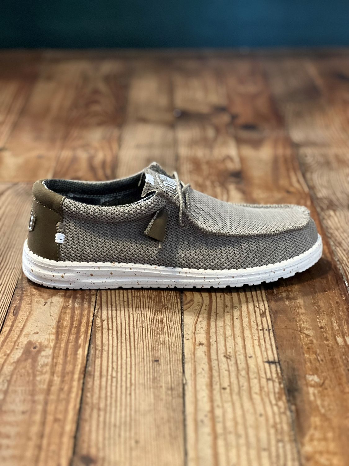 Wally Sox Stitch Sand