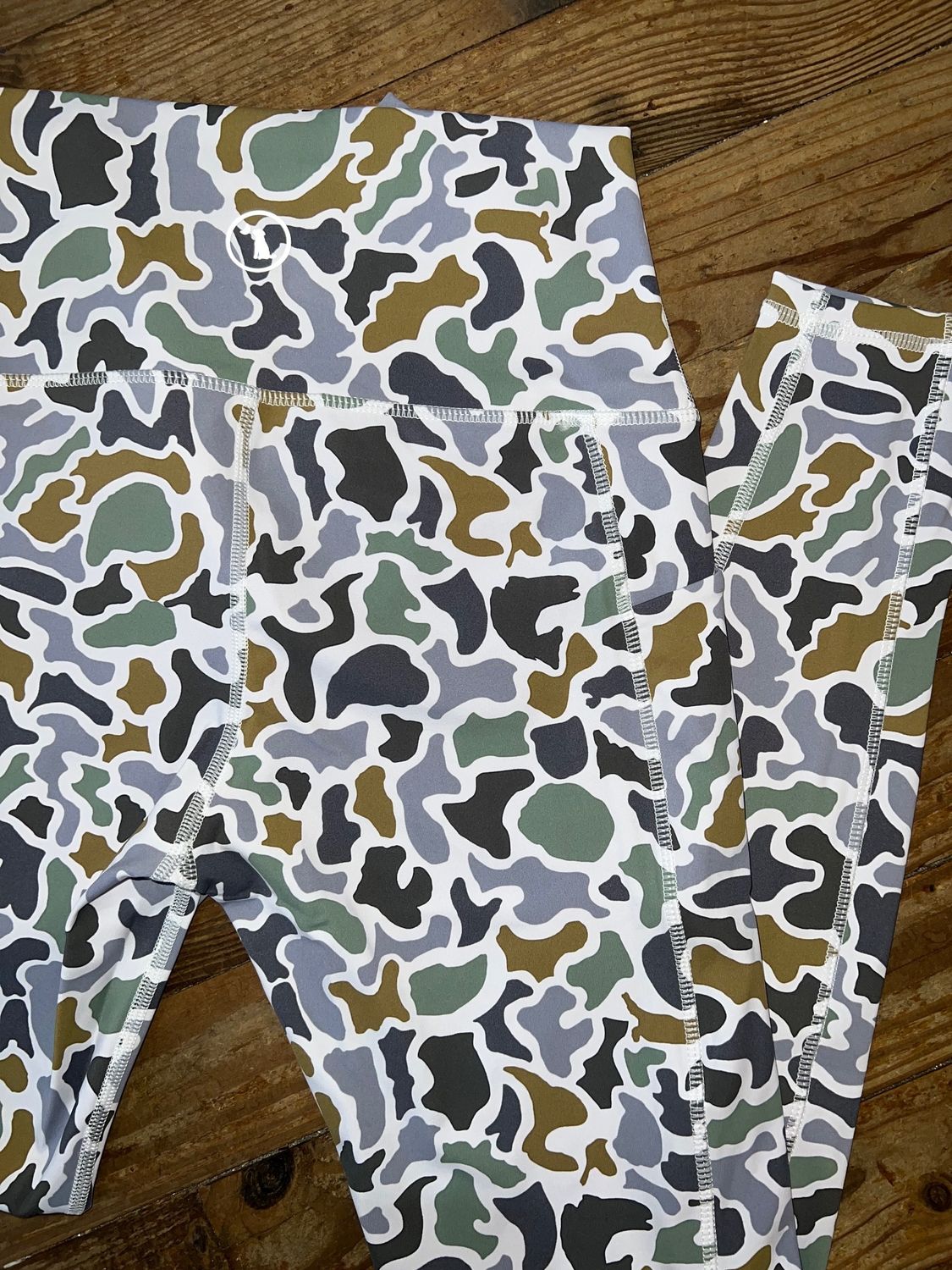 Local Girl Women's Localflage Bluff Camo Leggings