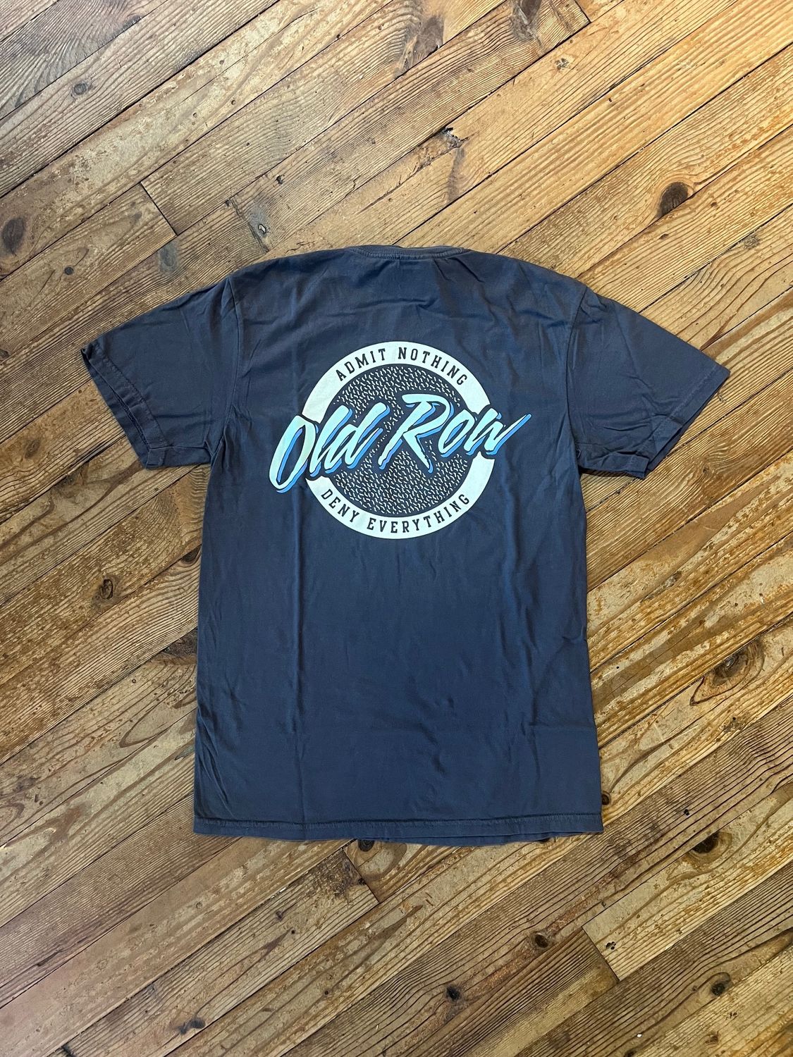 Circle Logo Pocket Tee Graphite