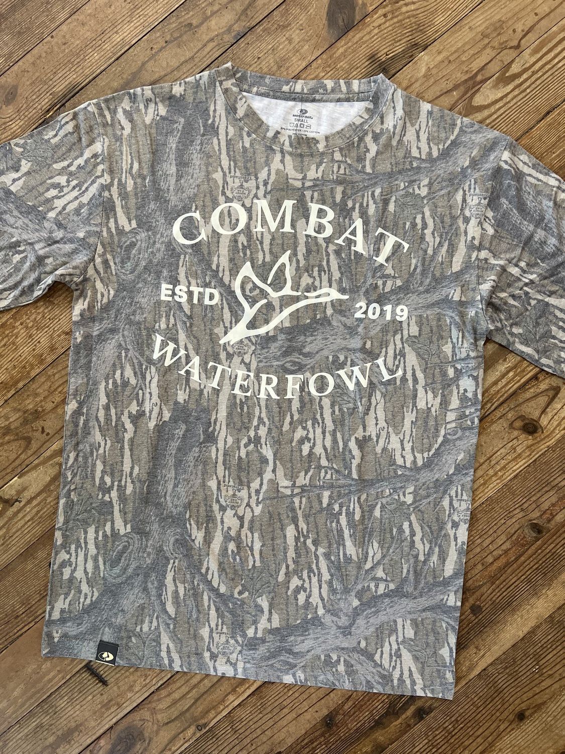 Badge Logo Tee Mossy Oak Washed Out Treestand