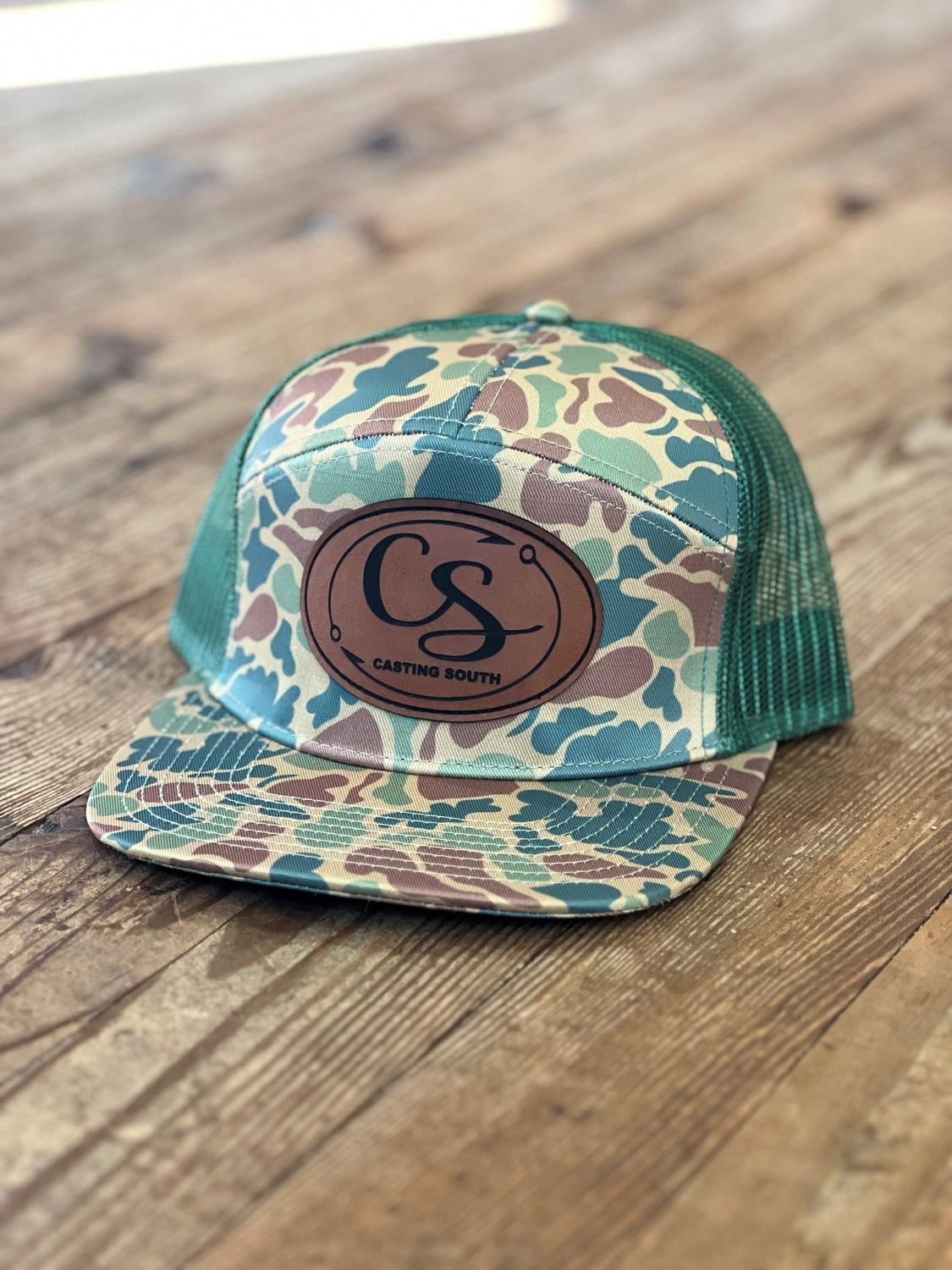 Casting South 7 Panel Green Back