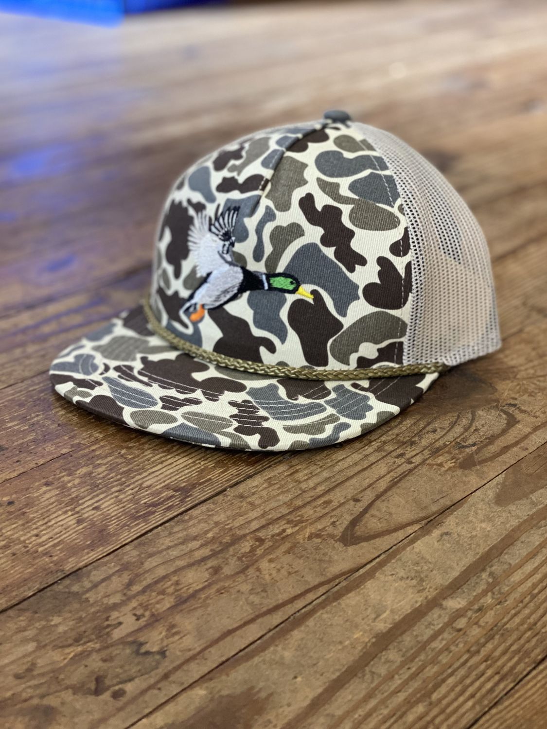 AIX Flying Mallard Mesh Back Rope Hat