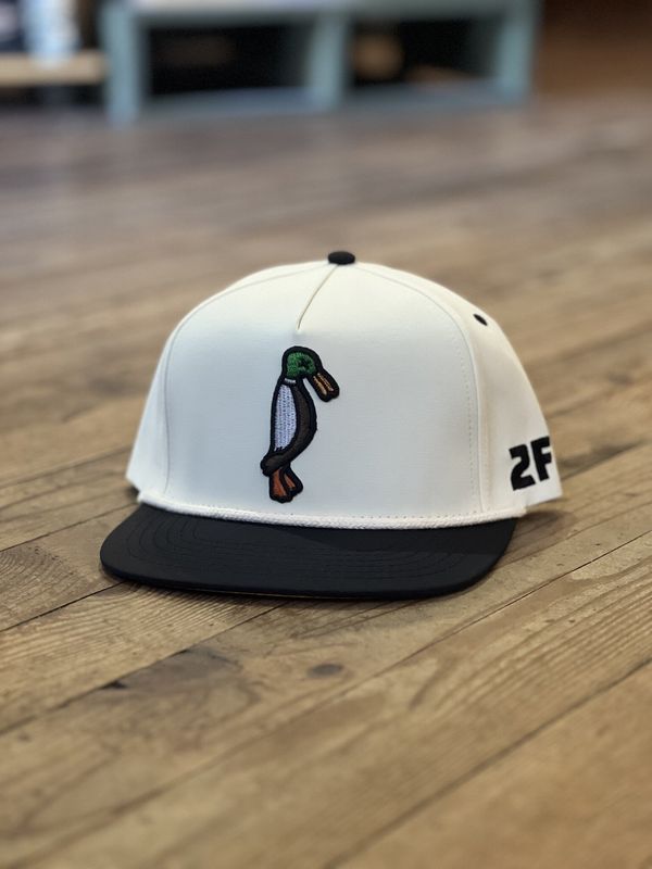 24.7Hunt Off White/Black Rope Hat