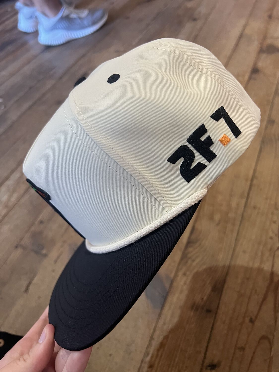 24.7Hunt Off White/Black Rope Hat