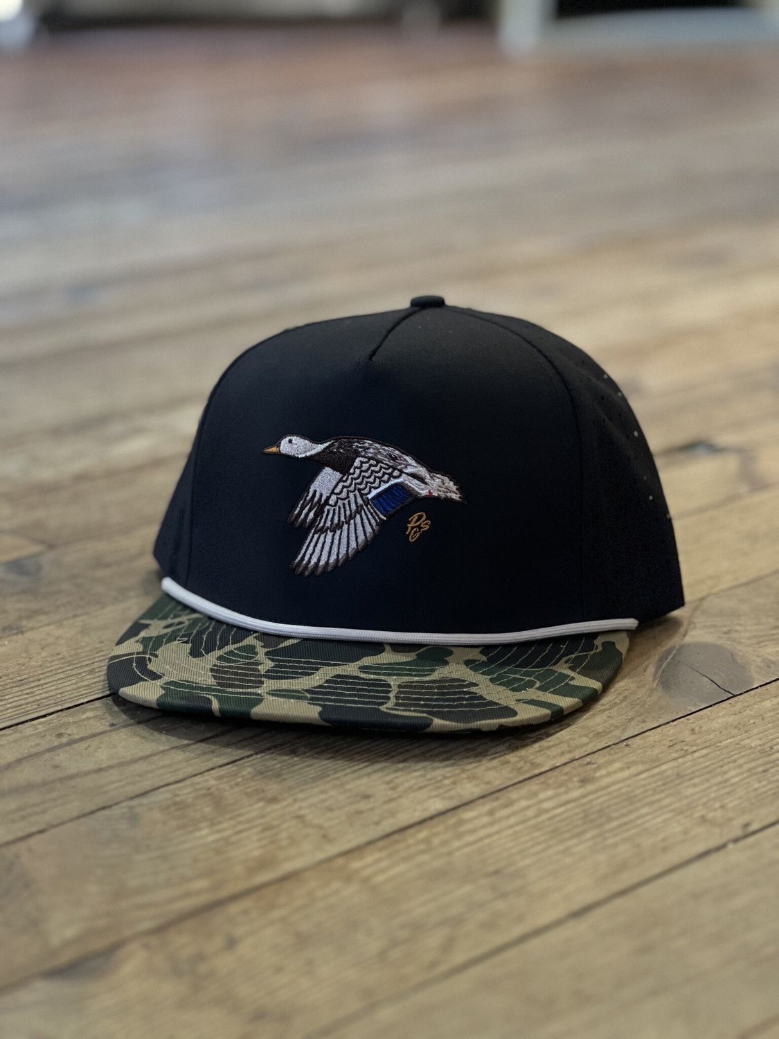 Flying Mallard Hen Black Old School Camo Bill Rope PGS Hat