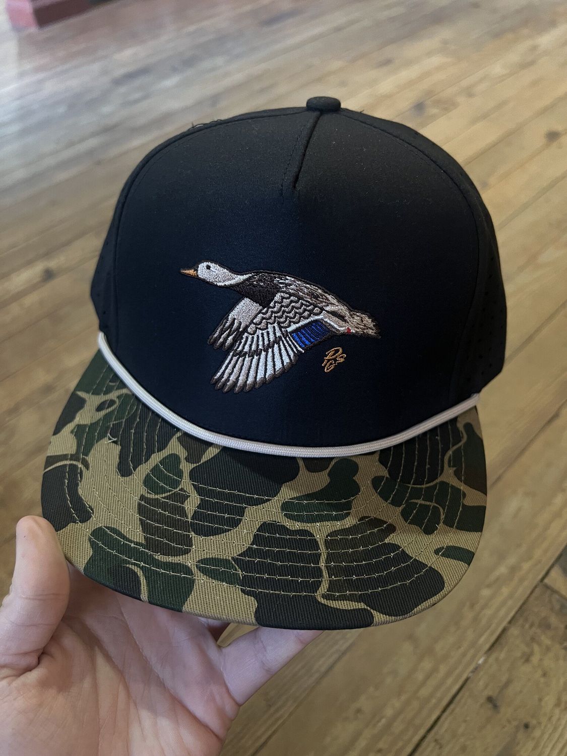 Flying Mallard Hen Black Old School Camo Bill Rope PGS Hat