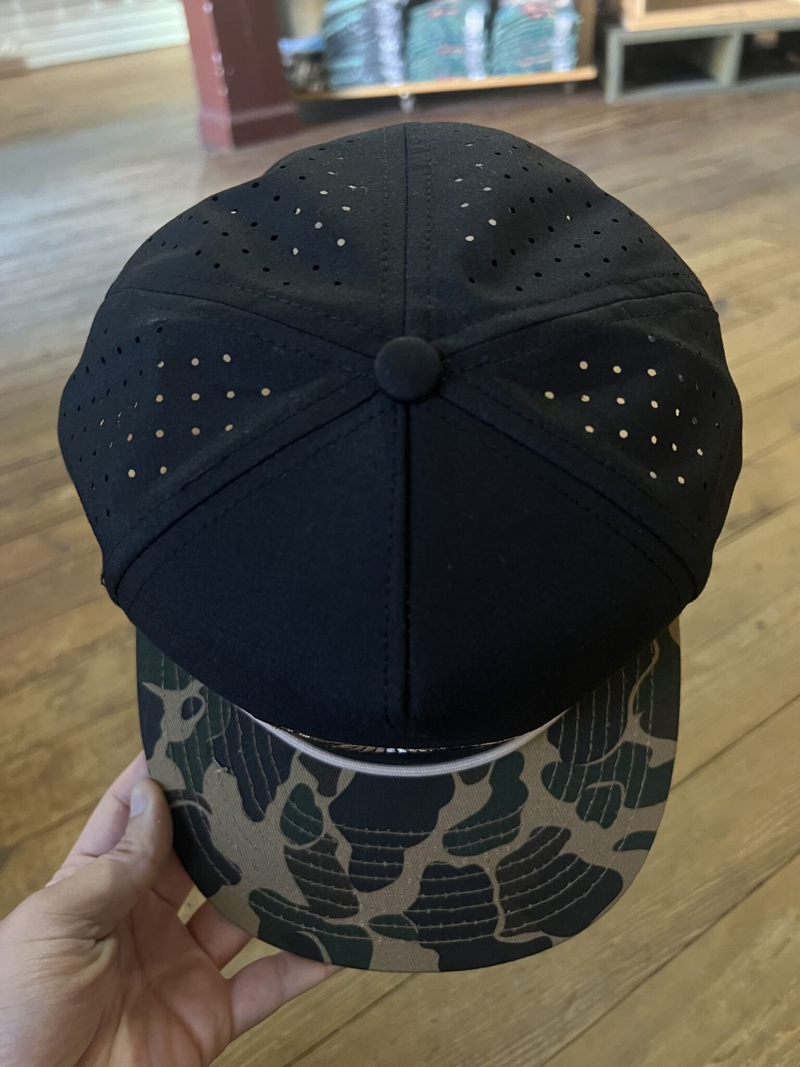 Flying Mallard Hen Black Old School Camo Bill Rope PGS Hat