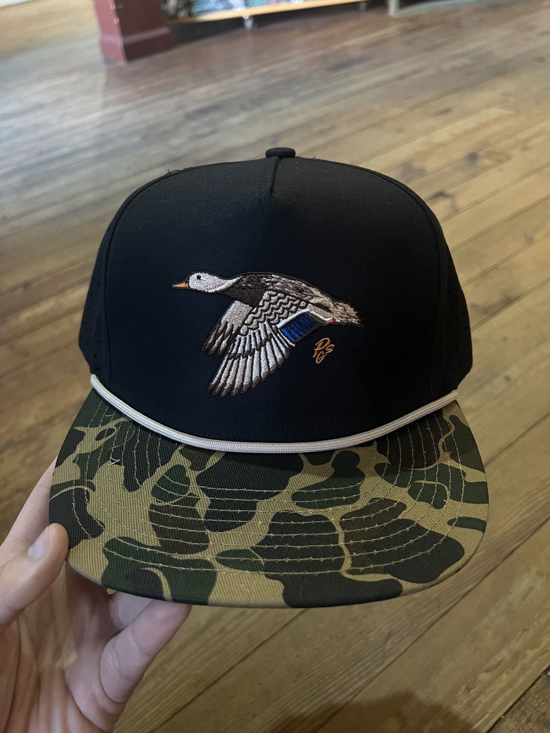 Flying Mallard Hen Black Old School Camo Bill Rope PGS Hat