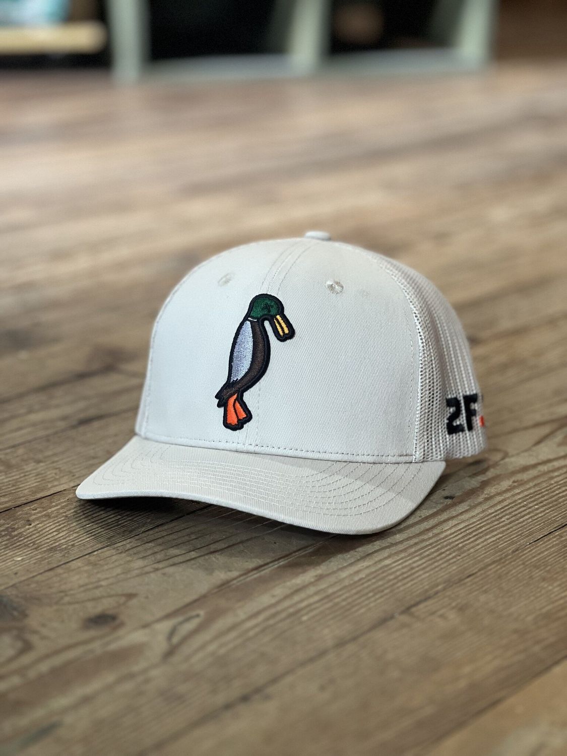 24.7Hunt Off White Duck Trucker