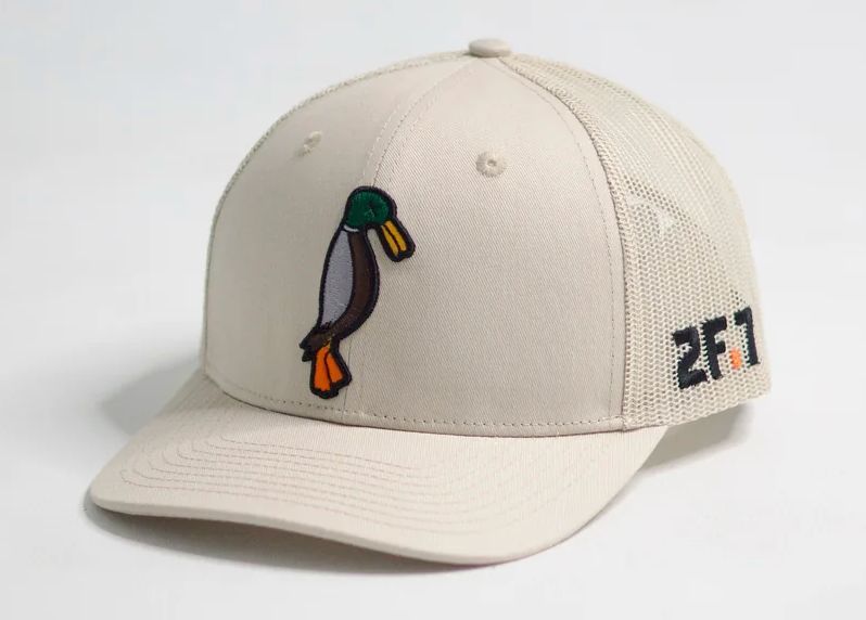24.7Hunt Off White Duck Trucker
