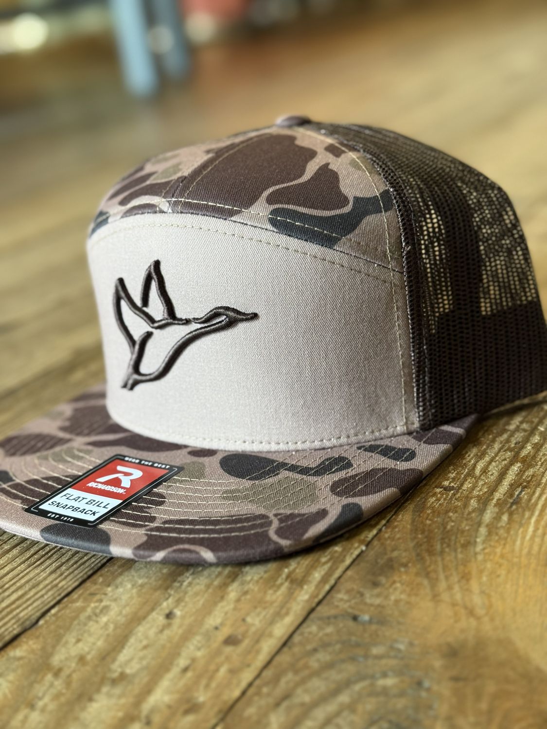 7 Panel Bark Duck Camo Hat Brown Icon