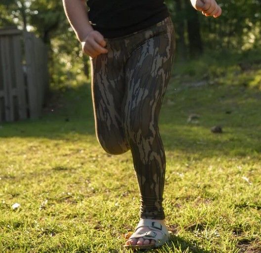Youth Little Haven MO Bottomland Camo Leggings 