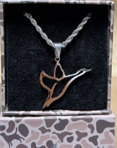 ICON PENDANT NECKLACE, Color: SILVER, Size: One Size