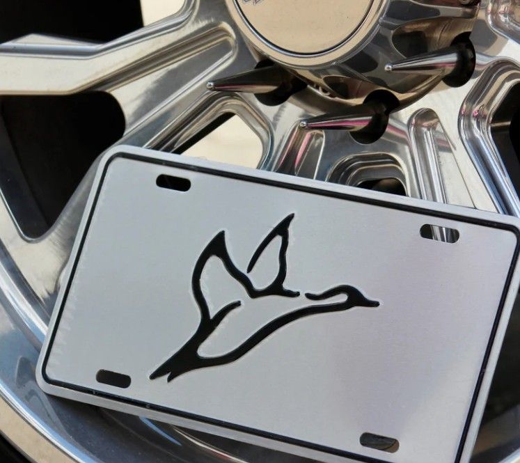 Chrome CW Duck Icon License Plate