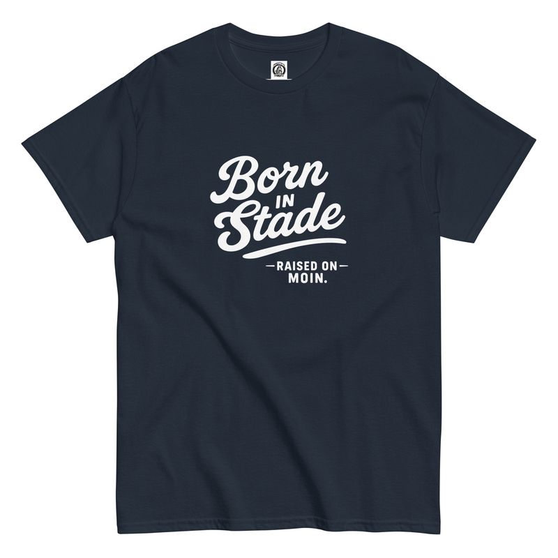 Born in Stade - Print in weiss (Unisex T-Shirt)