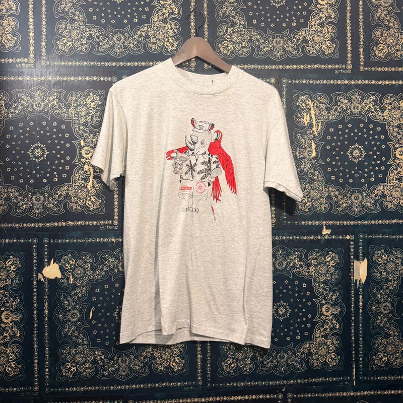 Vintage Tee graphic