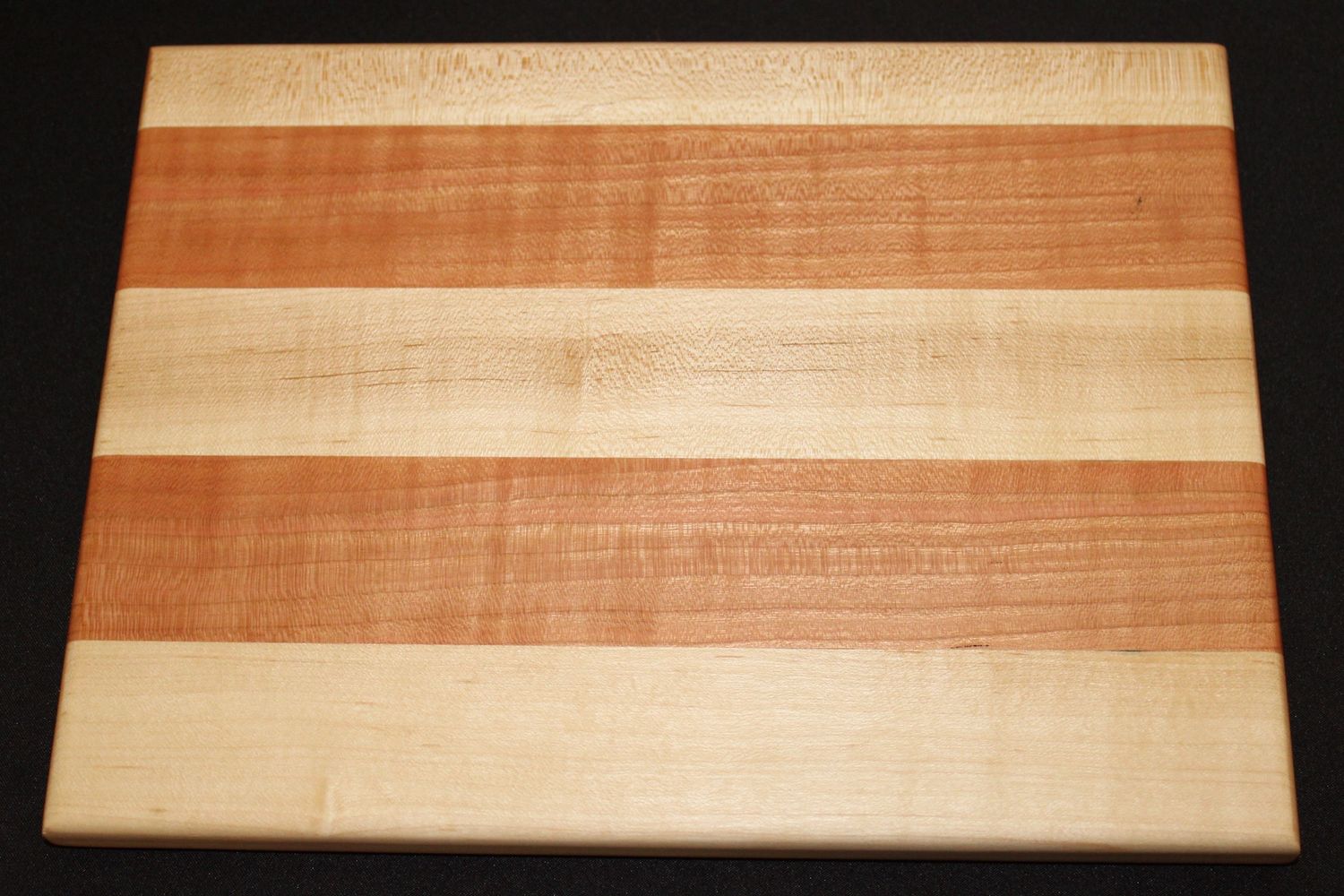 Edge Grain Cutting Board
