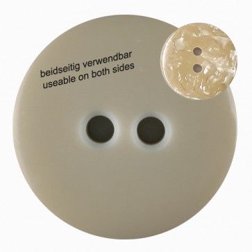 polyester button with 2 holes - Size: 18mm - Color: beige 652453128024