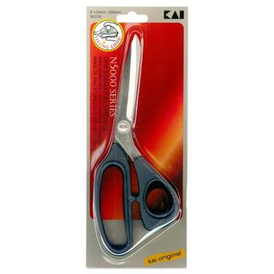 8.5" Kai Dressmaker Scissors