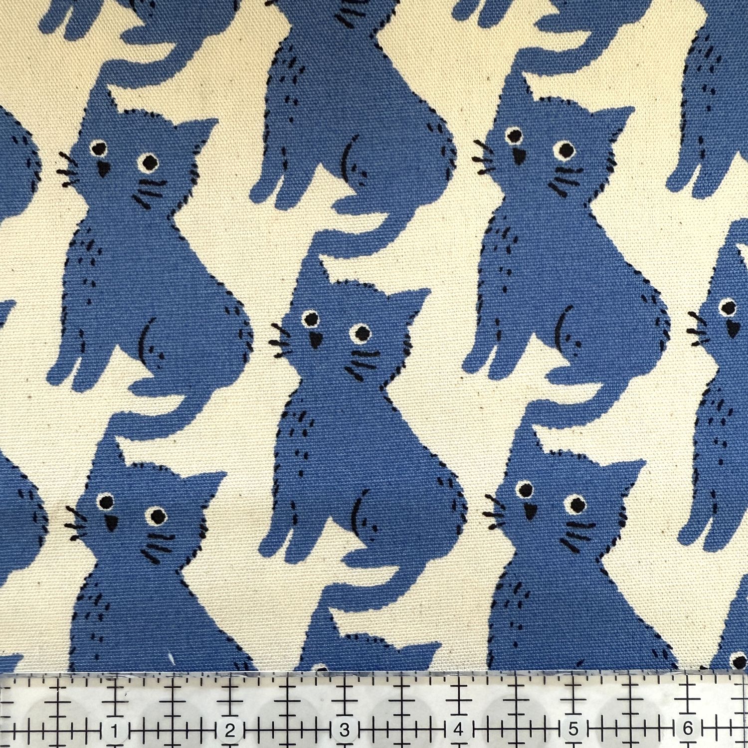 Sevenberry 850575-1-2 Wide-Eyed Cat cotton oxford, Blue