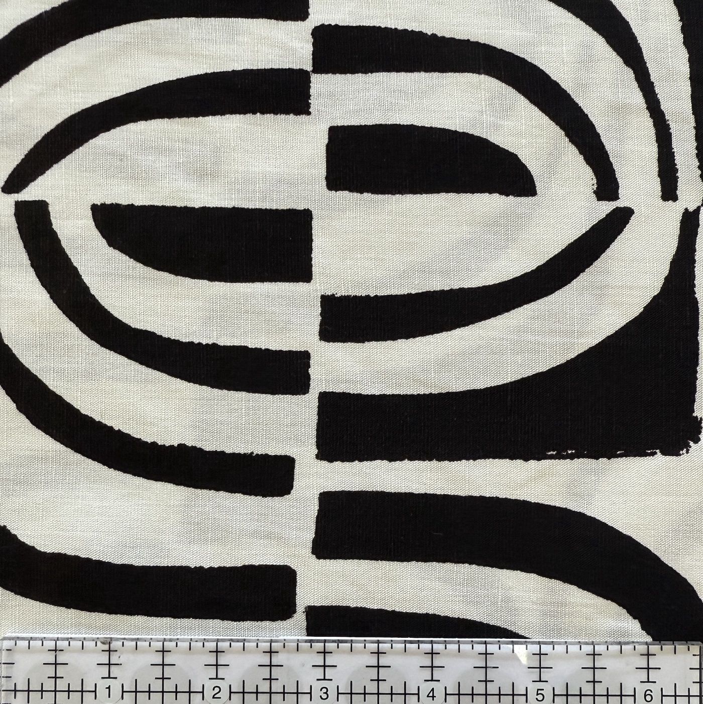 Mod Geo Rayon Linen Print Black &amp; Ivory 58/60" Online