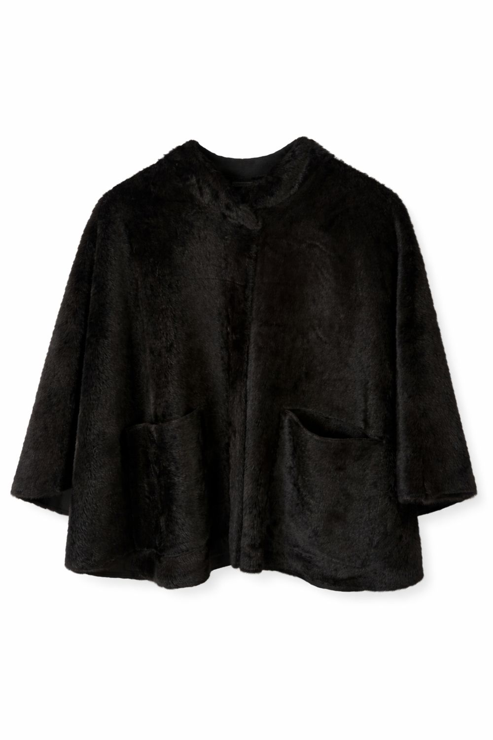 Rino &amp; Pelle Faux Fur Cape