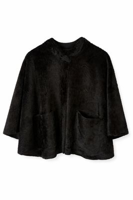 Rino &amp; Pelle Faux Fur Cape
