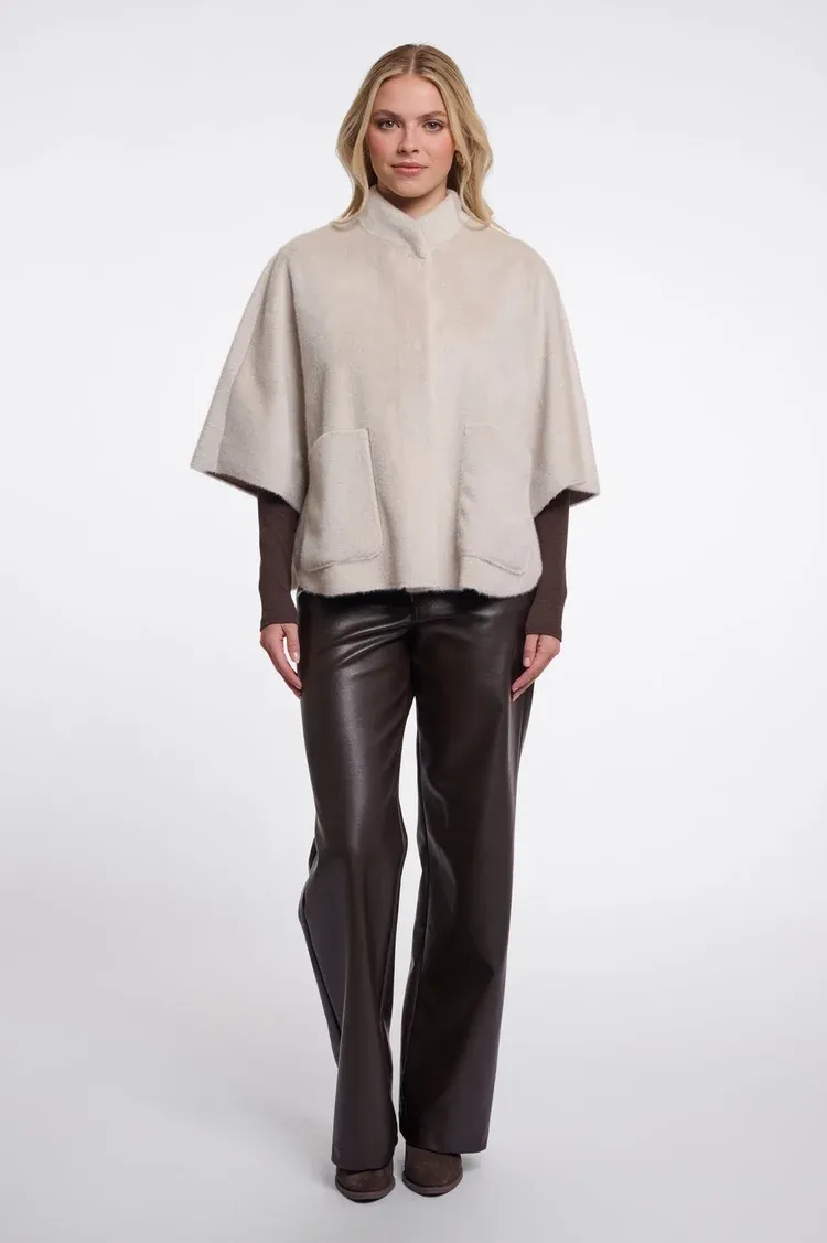 Rino &amp; Pelle Faux Fur Cape