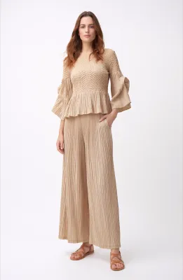Ellyndale Pleated Blouse Top With Flared Sleeves and Sweep - O/S