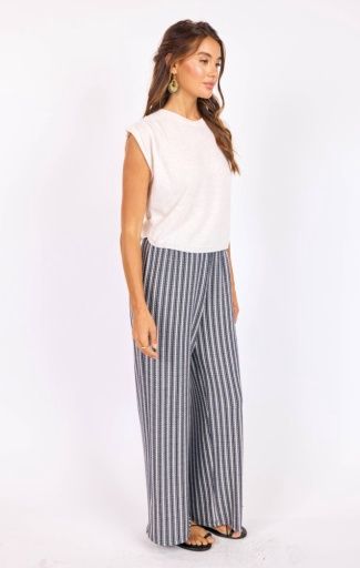 NICOLE SWEATER TOP