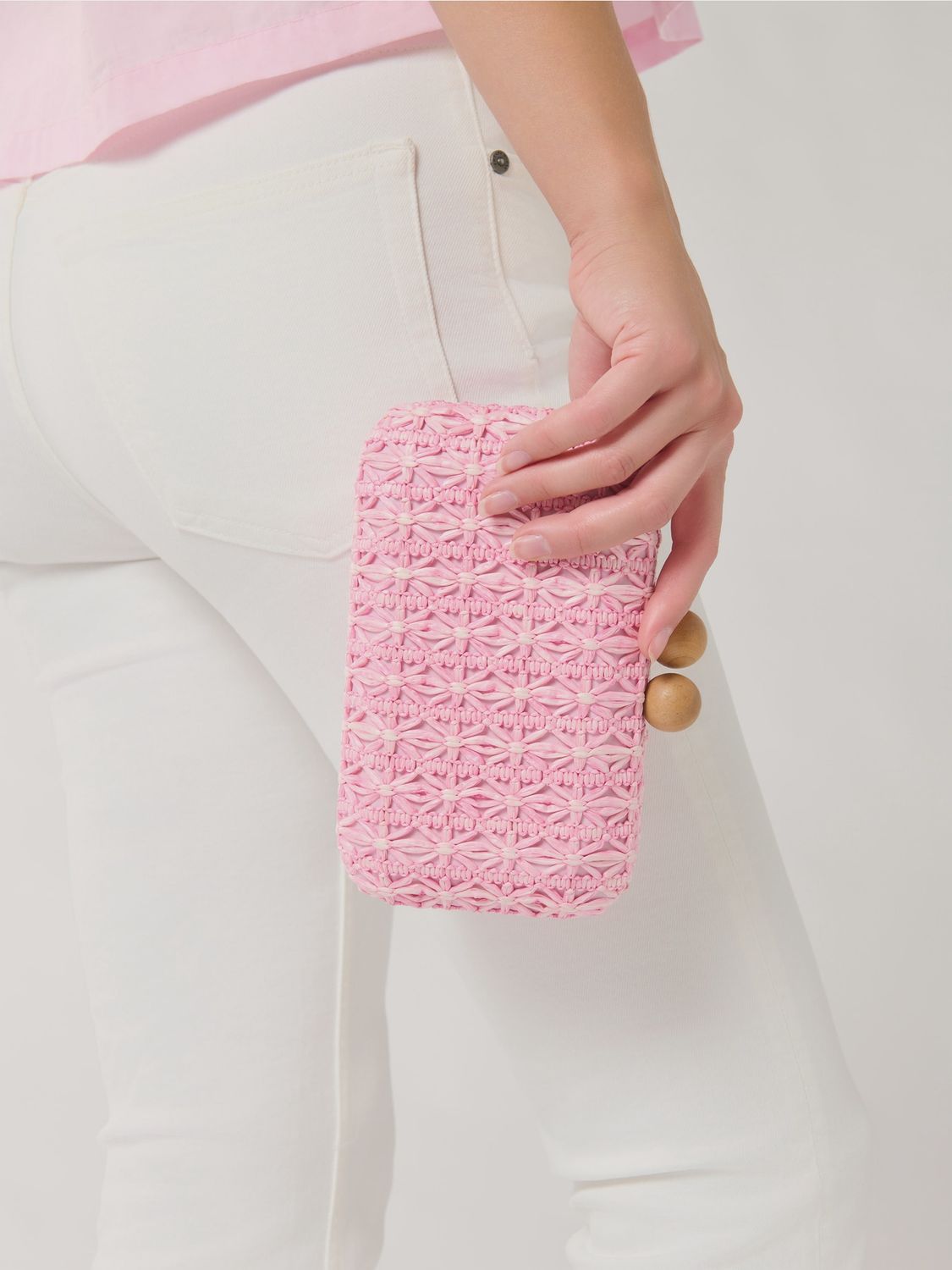 Sydney Minaudiere in Pink