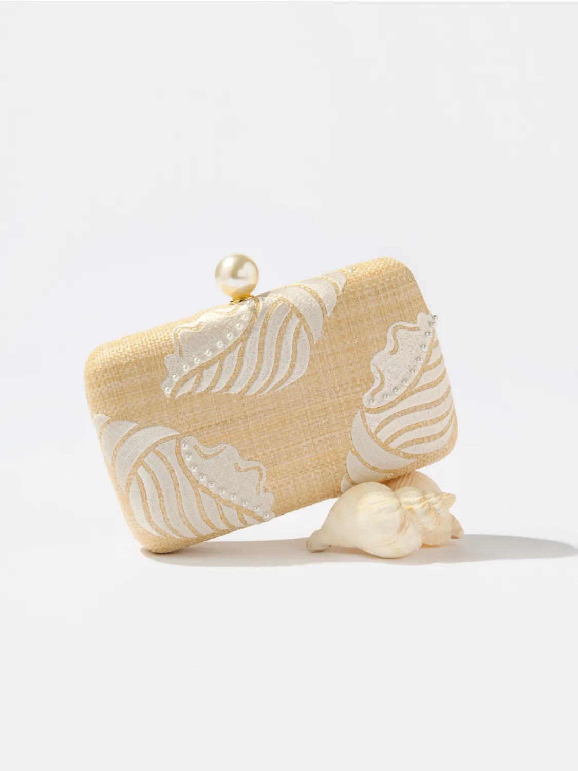 Shiraleah Sora Minaudiere in Natural