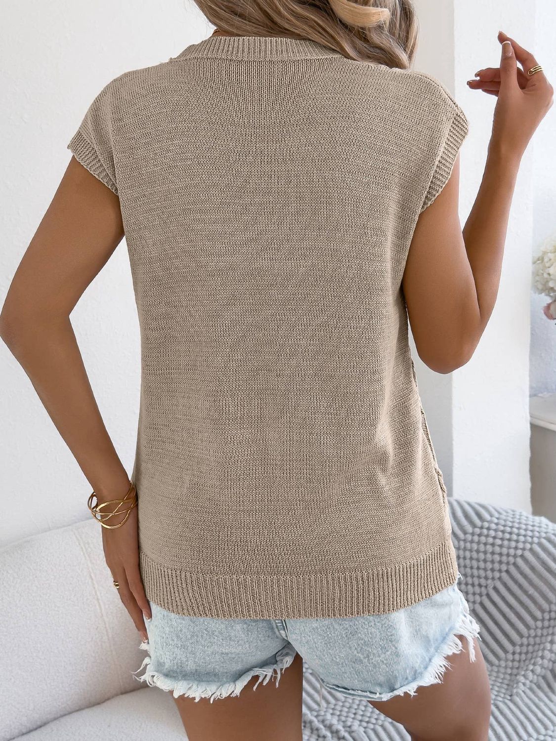 Sleeveless Cable Knit Textured Pullover Top