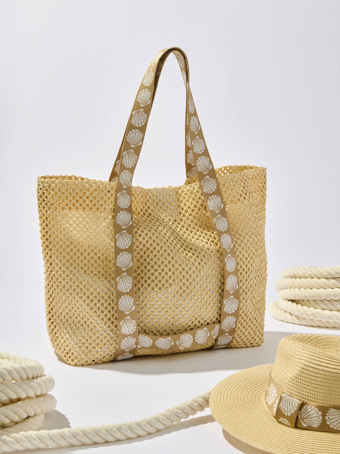 Shiraleah SHELLY TOTE AND HAT SET,TAN