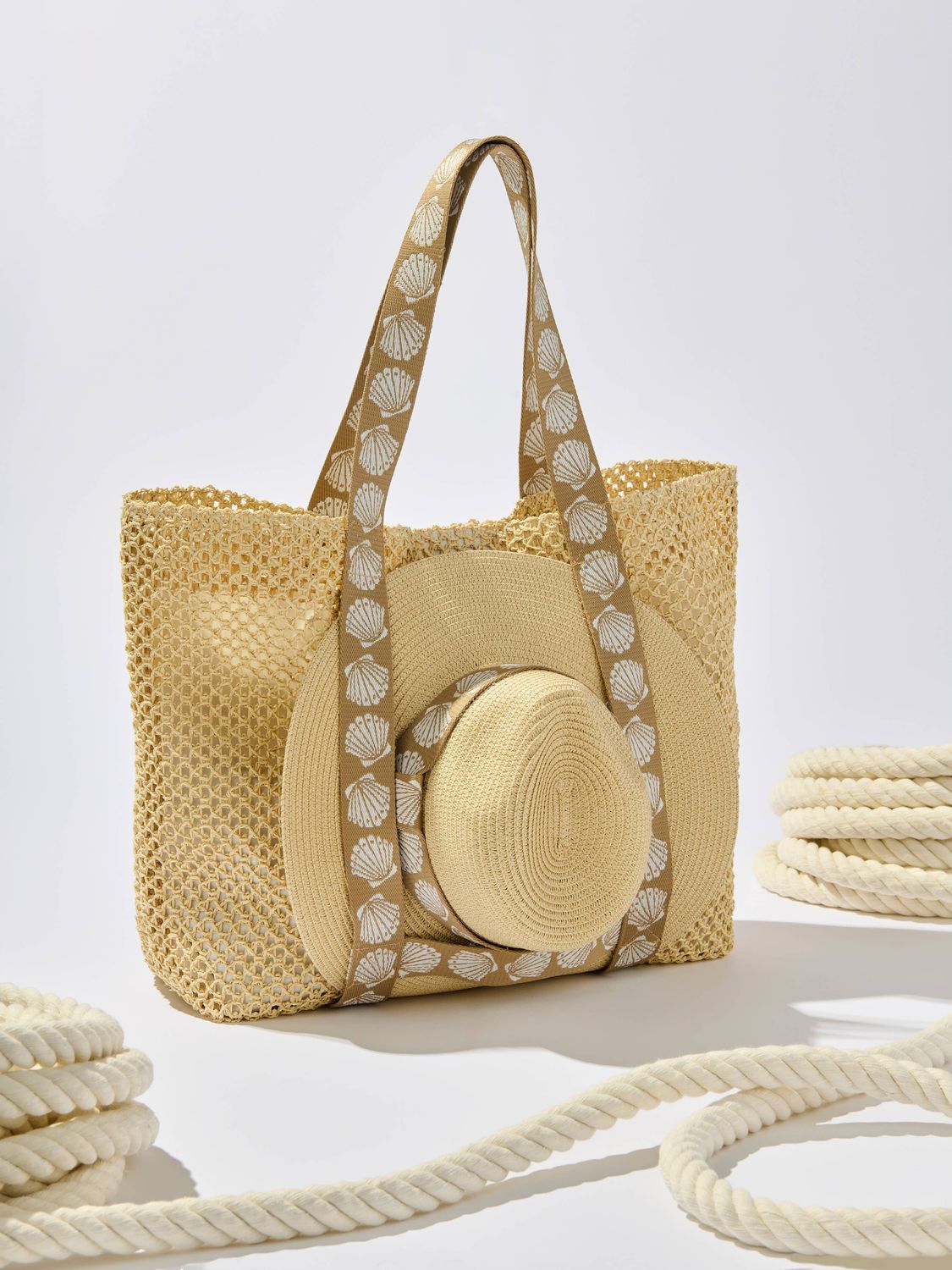 Shiraleah SHELLY TOTE AND HAT SET,TAN