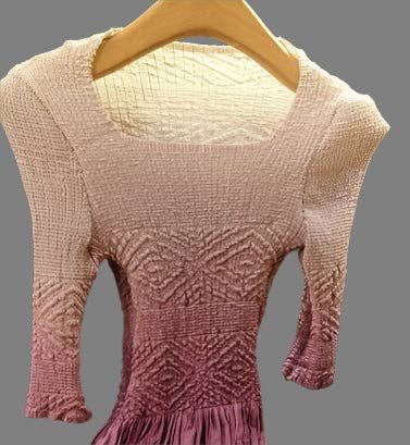 Ellyndale Pleated dress with 3/4 sleeves Ombre effect (Dusty Rose)