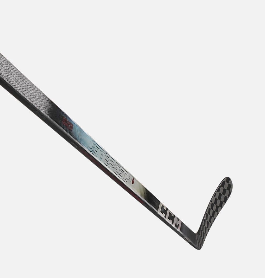 Ccm jetspeed ft8 75 flex p28 rht stick