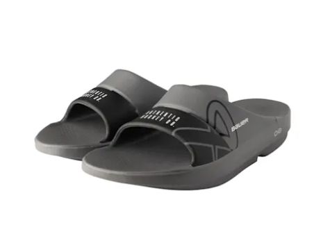 Bauer Oofos Size W6 M4 Slides