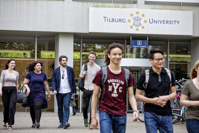 Economics (Tilburg - Lisans) Economics (Tilburg - Lisans)