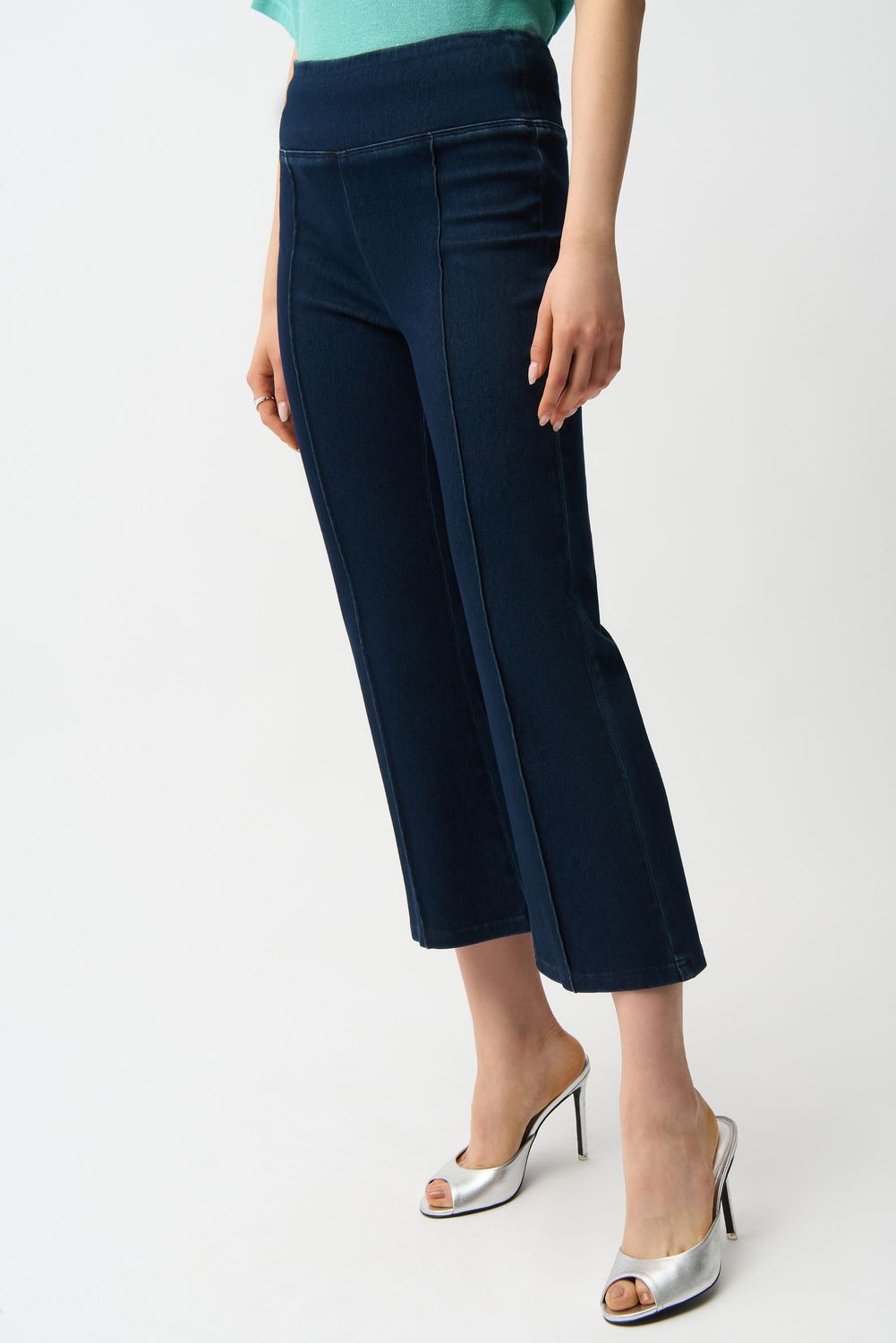 261953 Joseph Ribkoff Cropped Flare Pant